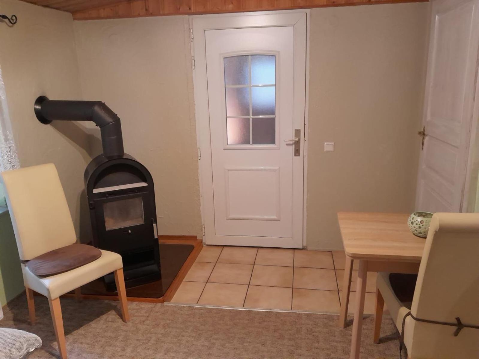 Gemuetliche Ferienwohnung Loebert Lübbenau Esterno foto