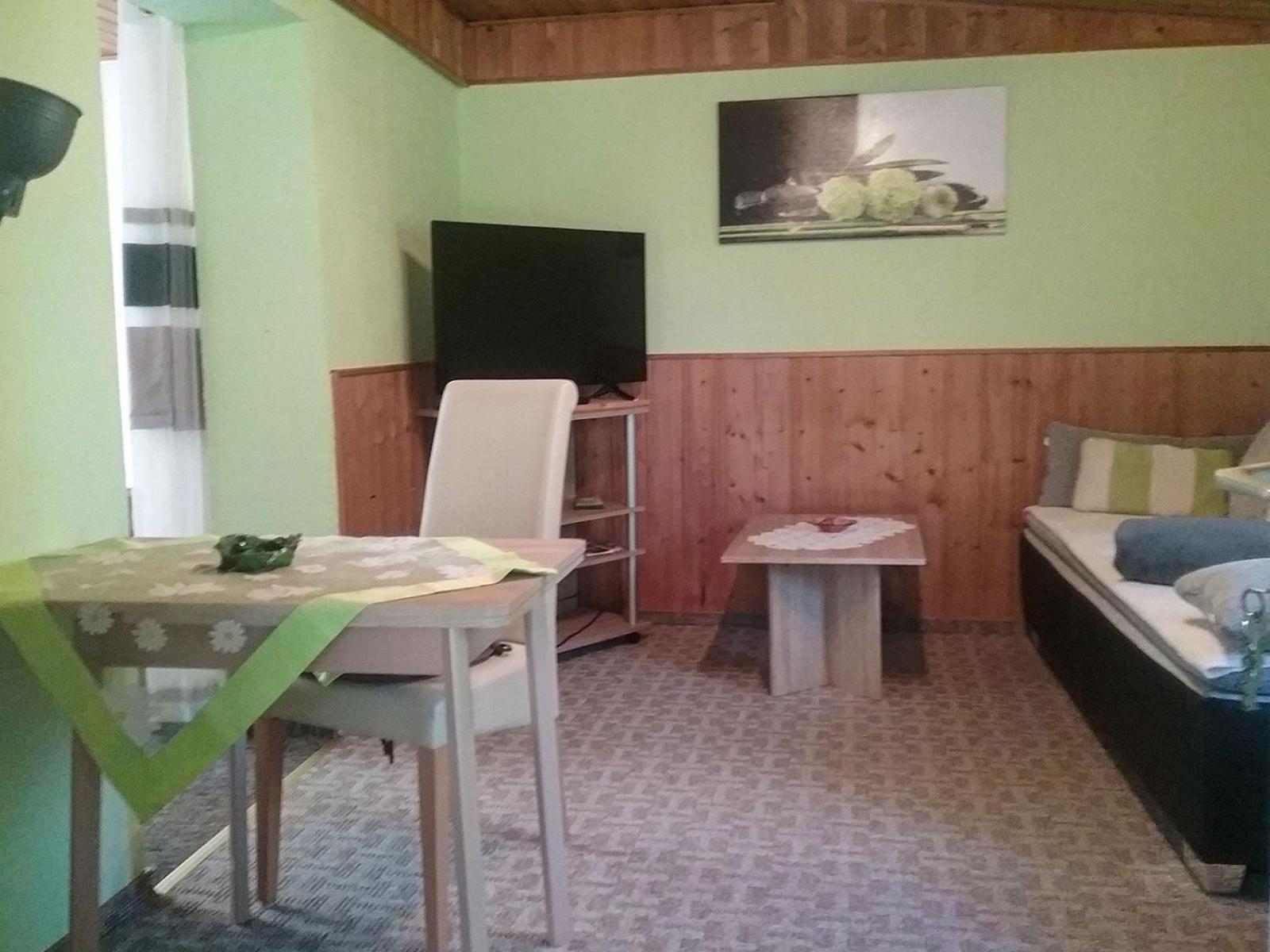 Gemuetliche Ferienwohnung Loebert Lübbenau Esterno foto